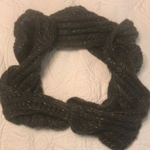 Infinity scarf